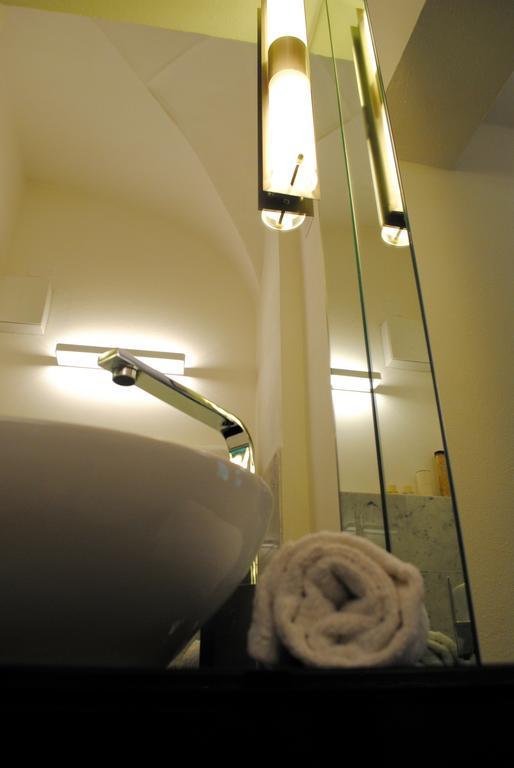 Emilia Suite Park Modena Dış mekan fotoğraf